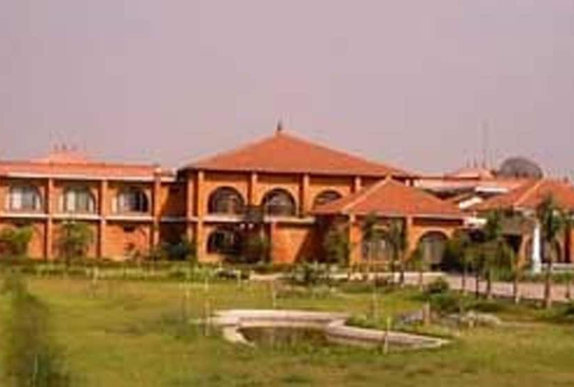 هتل Lumbini Garden New Crystal