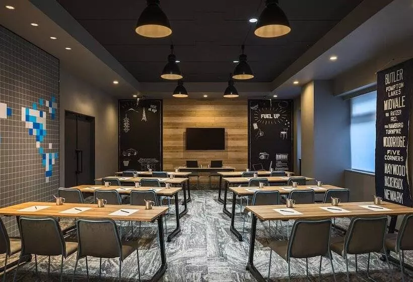 ホテル Moxy Tokyo Kinshicho