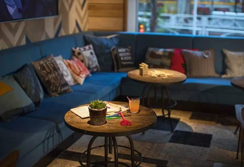 ホテル Moxy Tokyo Kinshicho