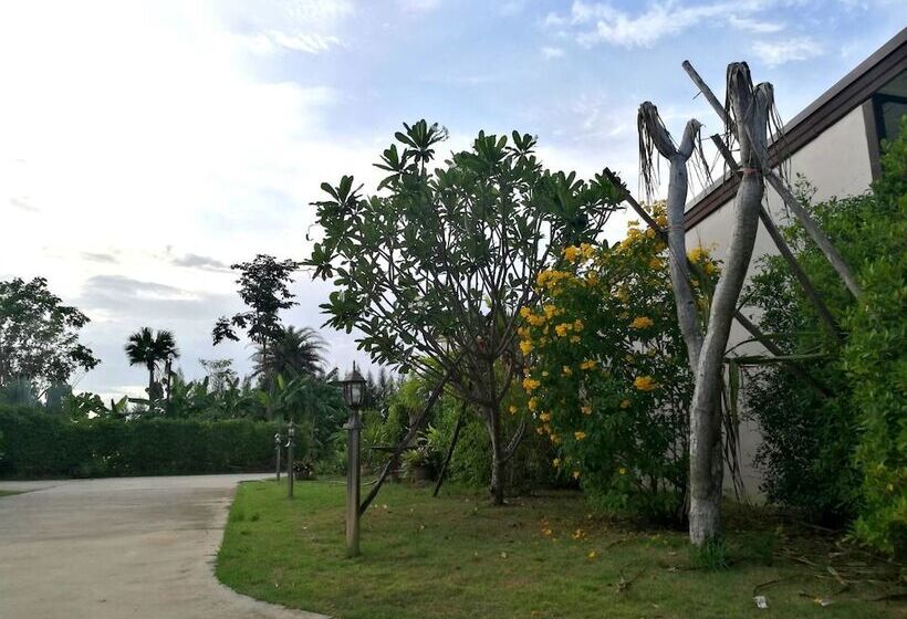 酒店 On Green Resort