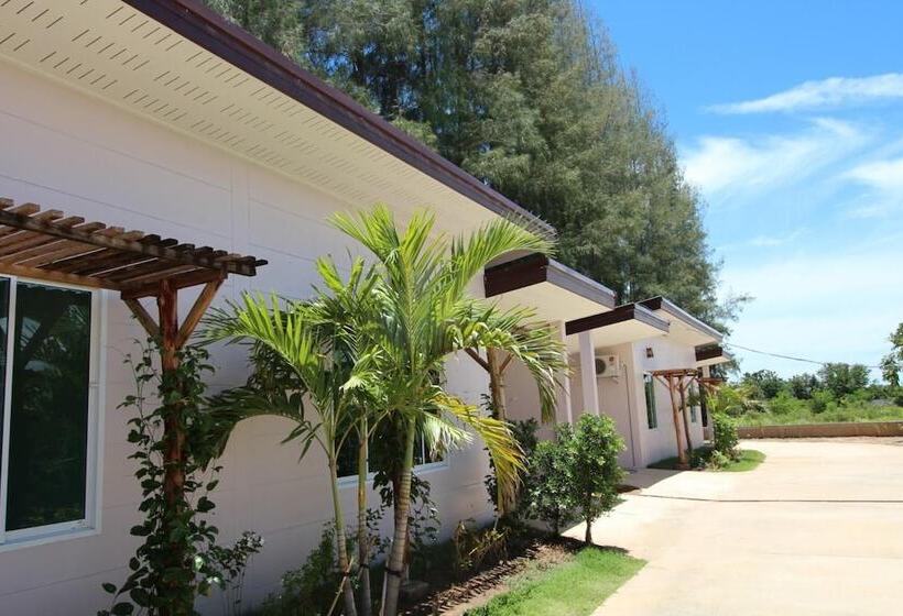 酒店 On Green Resort