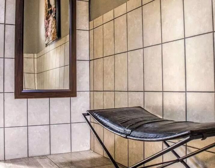 Hotelli Rainforest Boutique Camp