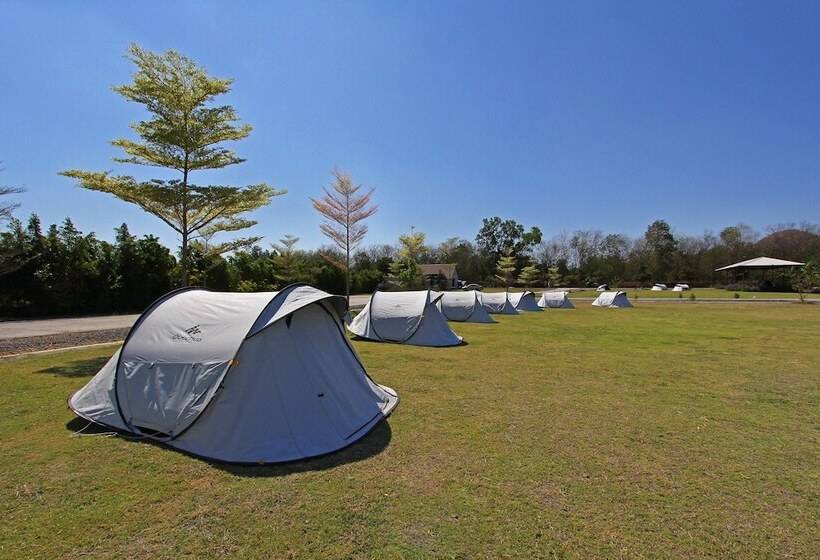 בית מלון כפרי White Knot Khao Yai