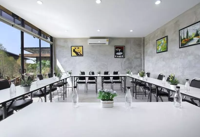 هتل White Knot Khao Yai