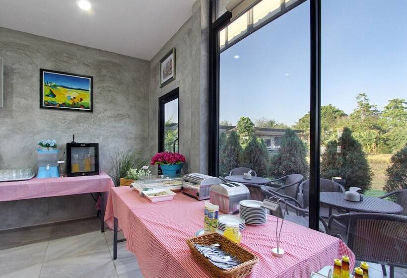 בית מלון כפרי White Knot Khao Yai