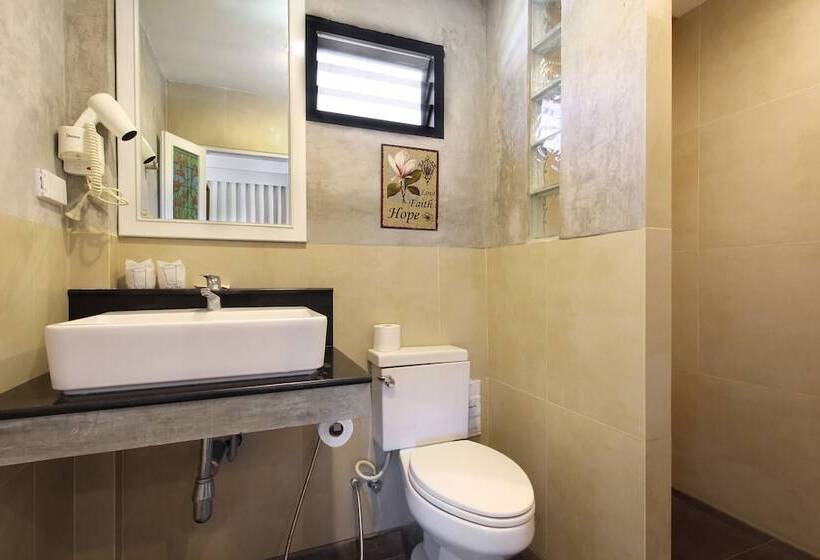 בית מלון כפרי White Knot Khao Yai