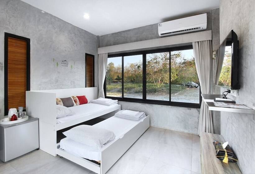 בית מלון כפרי White Knot Khao Yai