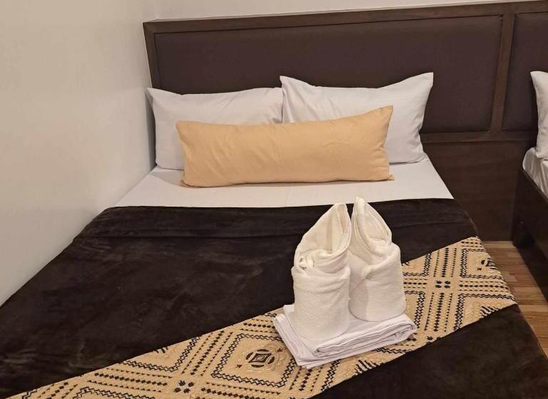 膳宿费 Jurias Garden