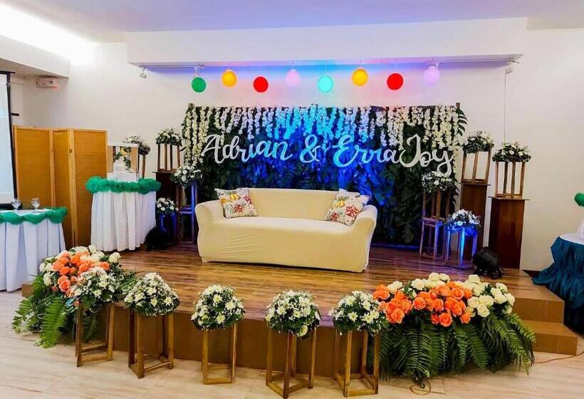 膳宿费 Jurias Garden