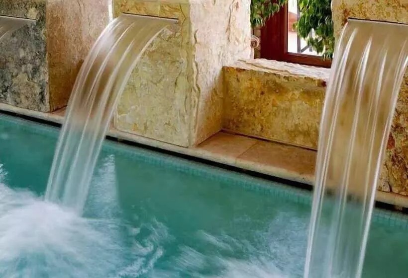 Hostelli Villa Valentina Spa