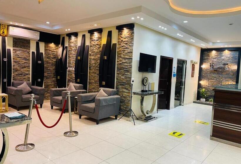 هتل Al Amoria Apartments