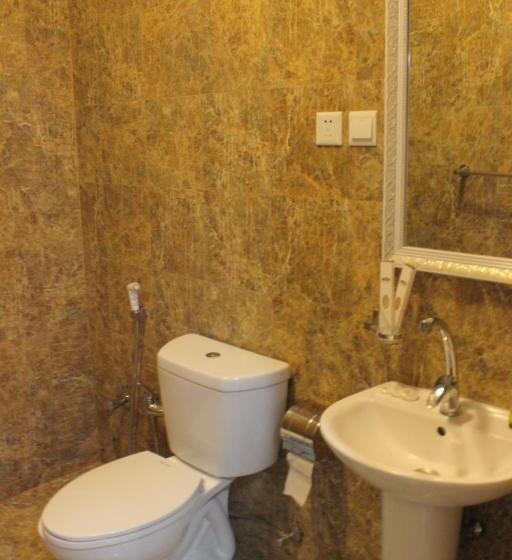 هتل Al Amoria Apartments