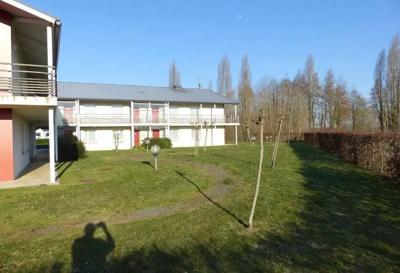 ホテル L Océane Angers Parc Expo