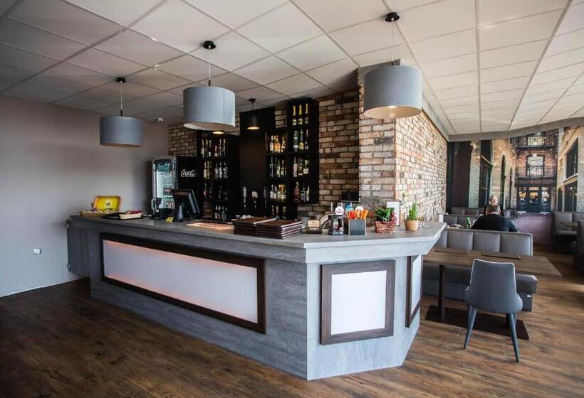 בית מלון כפרי Cargo