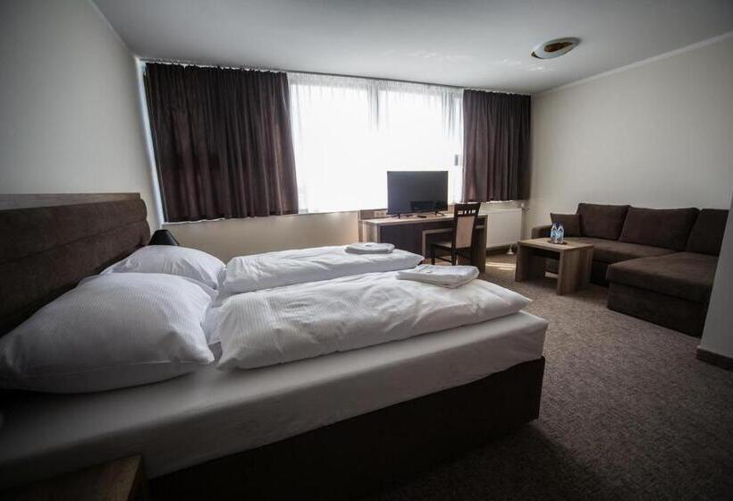 בית מלון כפרי Cargo