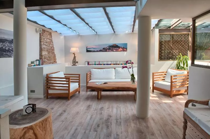 ホテル El Petit Convent