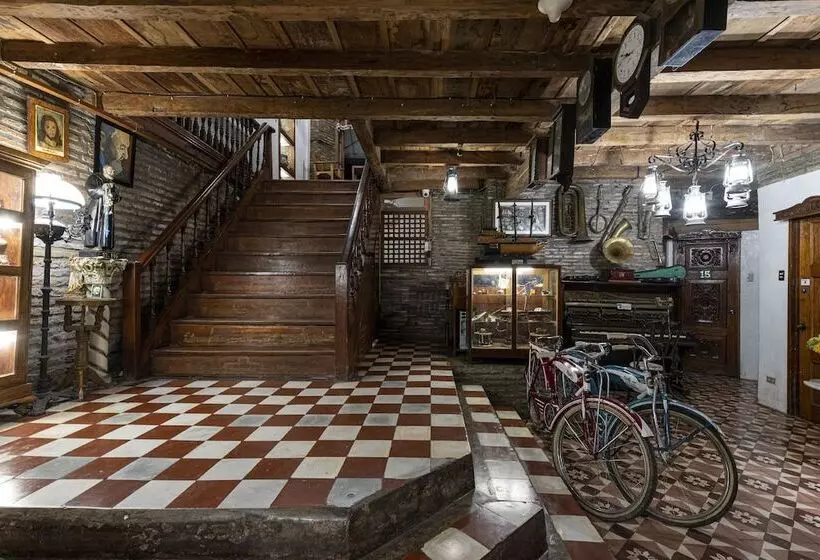 هتل Grandpa S Inn Vigan