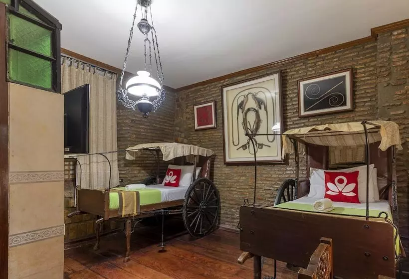 هتل Grandpa S Inn Vigan