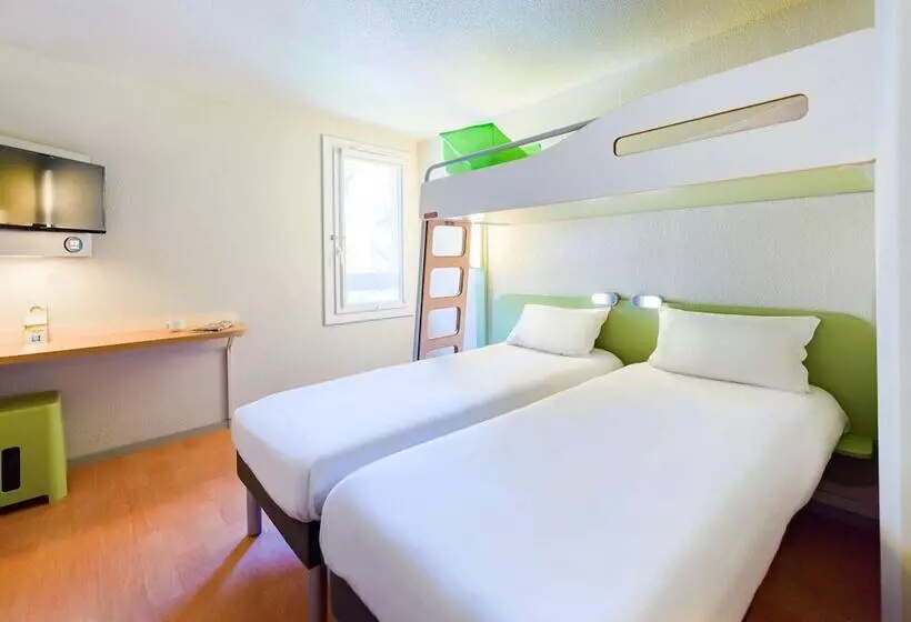 ホテル Ibis Budget Bollene