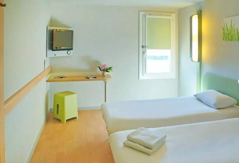 ホテル Ibis Budget Bollene