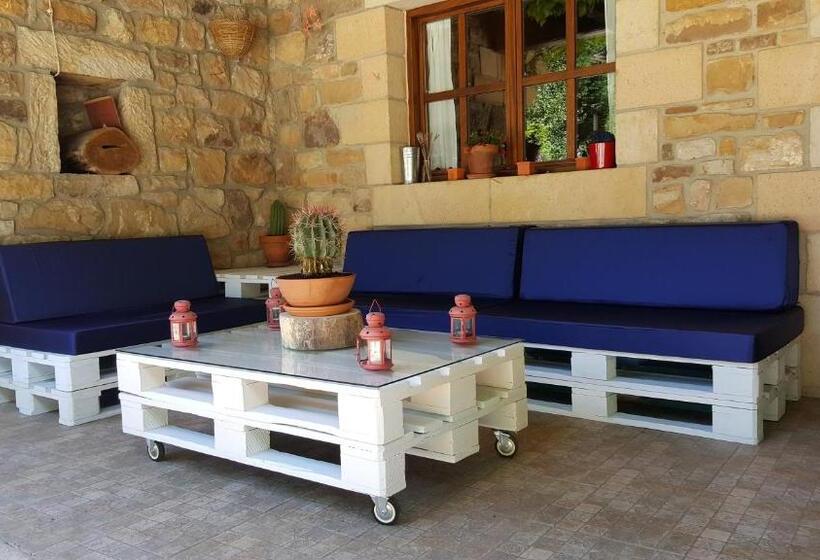 Отель La Lobera