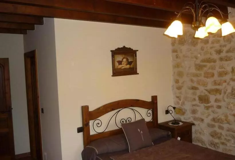 Maaseutuhotelli Rural Villa De Silos