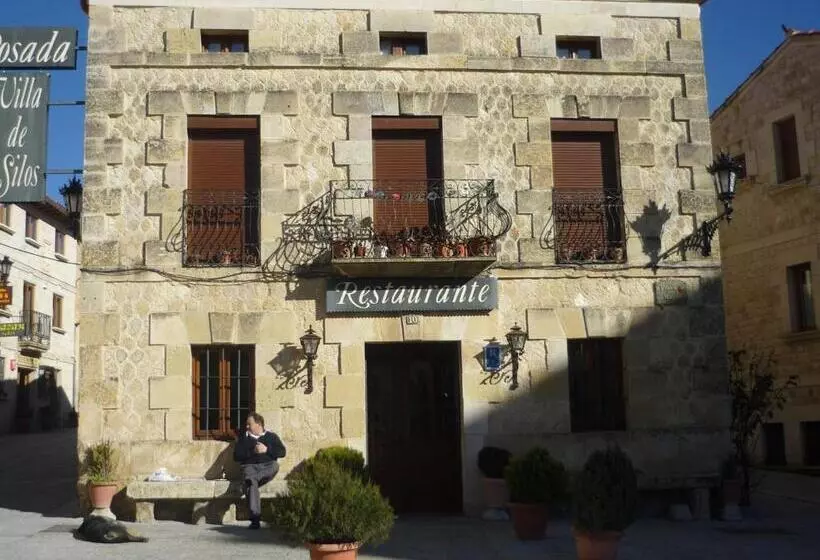 Maaseutuhotelli Rural Villa De Silos