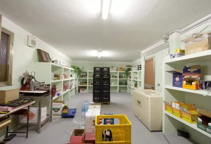 La Quercia Hotel Con Ristorante