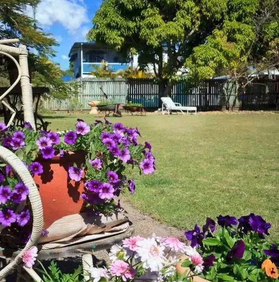 Shelly Beach Motel