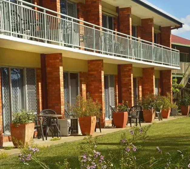 Shelly Beach Motel