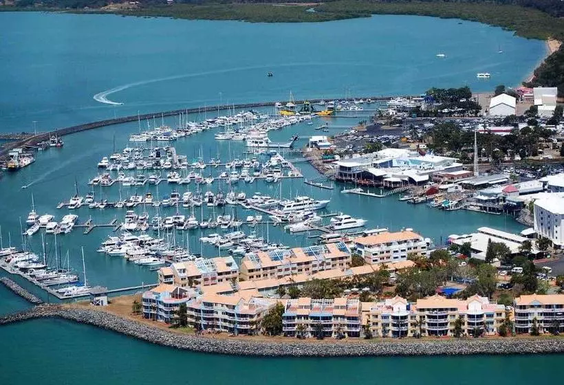 Shelly Beach Motel