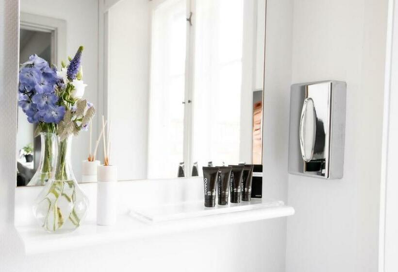 酒店 Bernstorff Castle