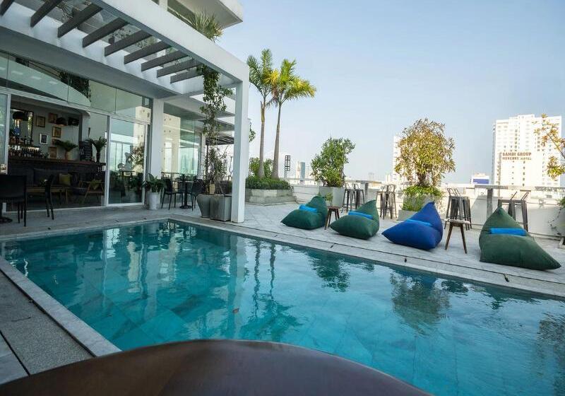 هتل Danang Boutique