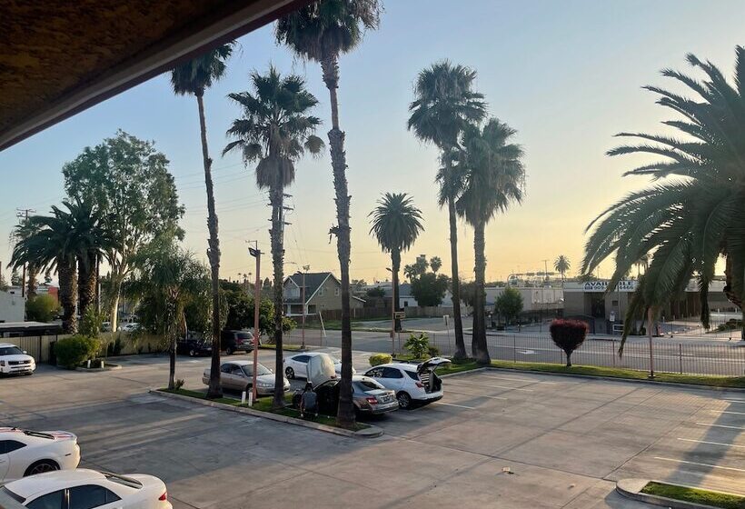 호텔 Simplestay Suites   San Bernardino