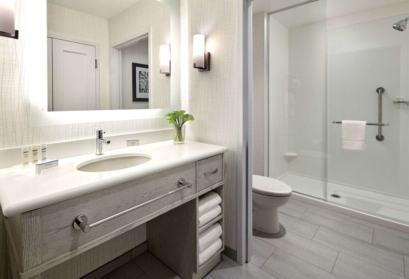 Отель Homewood Suites By Hilton Long Beach Airport