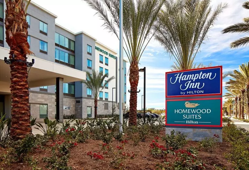 Hotelli Homewood Suites By Hilton Long Beach Airport