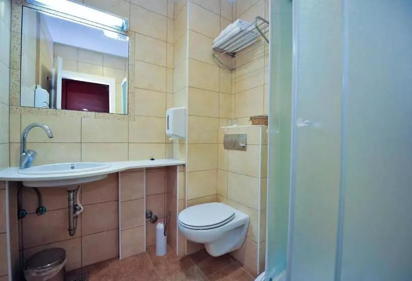 Hotelli Villa Kastel