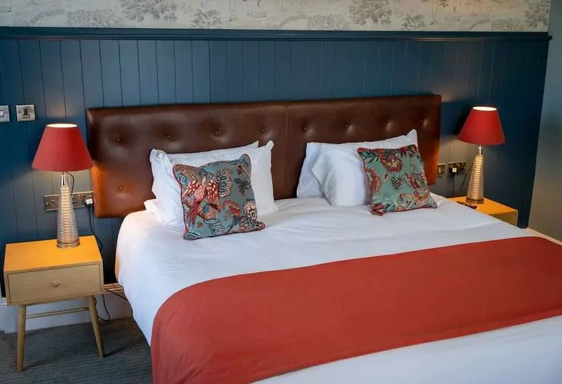 Victoria Hotel By Chef & Brewer Collection