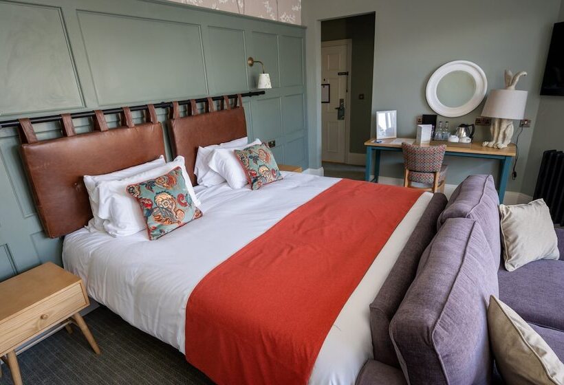 Victoria Hotel By Chef & Brewer Collection