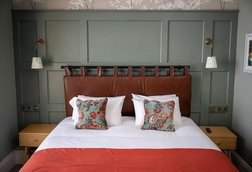 Victoria Hotel By Chef & Brewer Collection