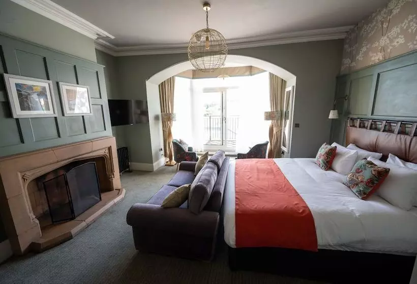 Victoria Hotel By Chef & Brewer Collection