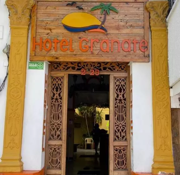 ユースホステル Granate