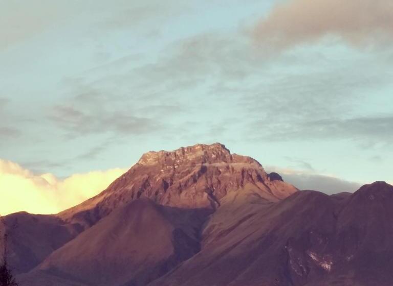 Bed and Breakfast Aylluwasi Guesthouse