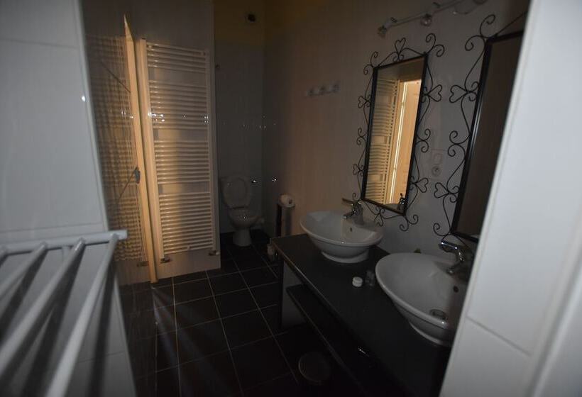 住宿加早餐  Creol Ya