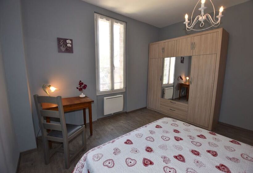 住宿加早餐  Creol Ya