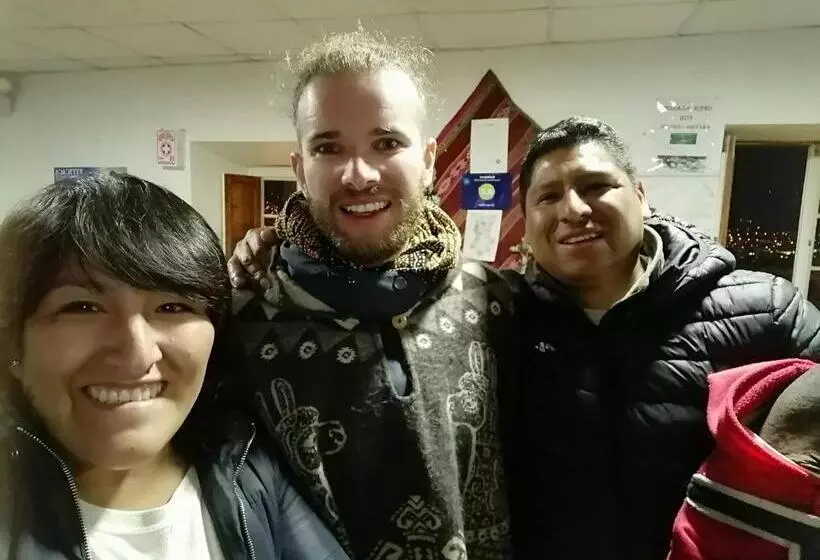 تختخواب و صبحانه Gringo S Wasi