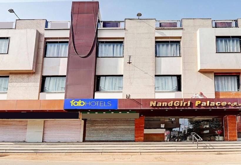 Fabhotel Nandgiri Palace