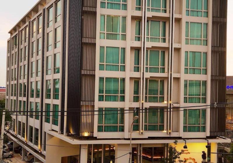 Grand Hotel Vientiane