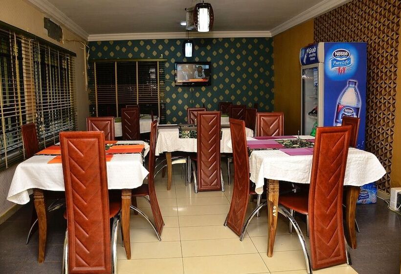 هتل Green Suites Villa