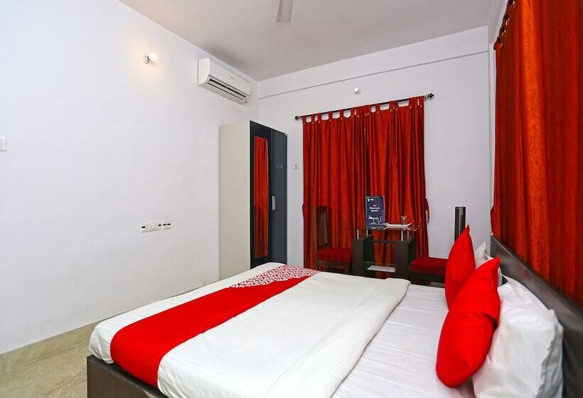 فندق Oyo 590 Violet Guest House